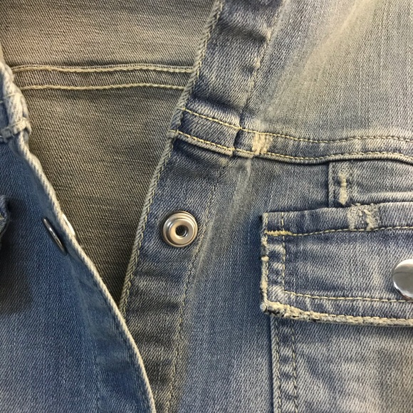 ThePerfext denim jacket with fringe detail - Picture 6 of 16